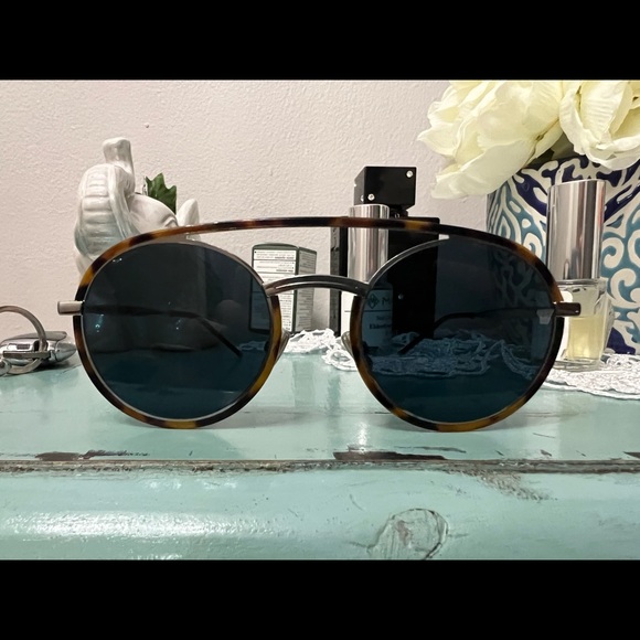 Dior sunglasses - Picture 1 of 6